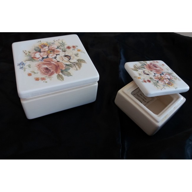 Scatola in ceramica via veneto quadra Scatola in ceramica via veneto quadra
